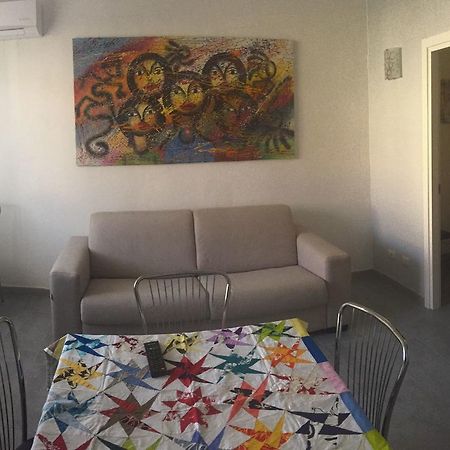 Residence Torretta Beach Crucoli ภายนอก รูปภาพ